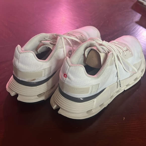 On Cloud Cloudnova Form Women’s 8.5 - Picture 4 of 7